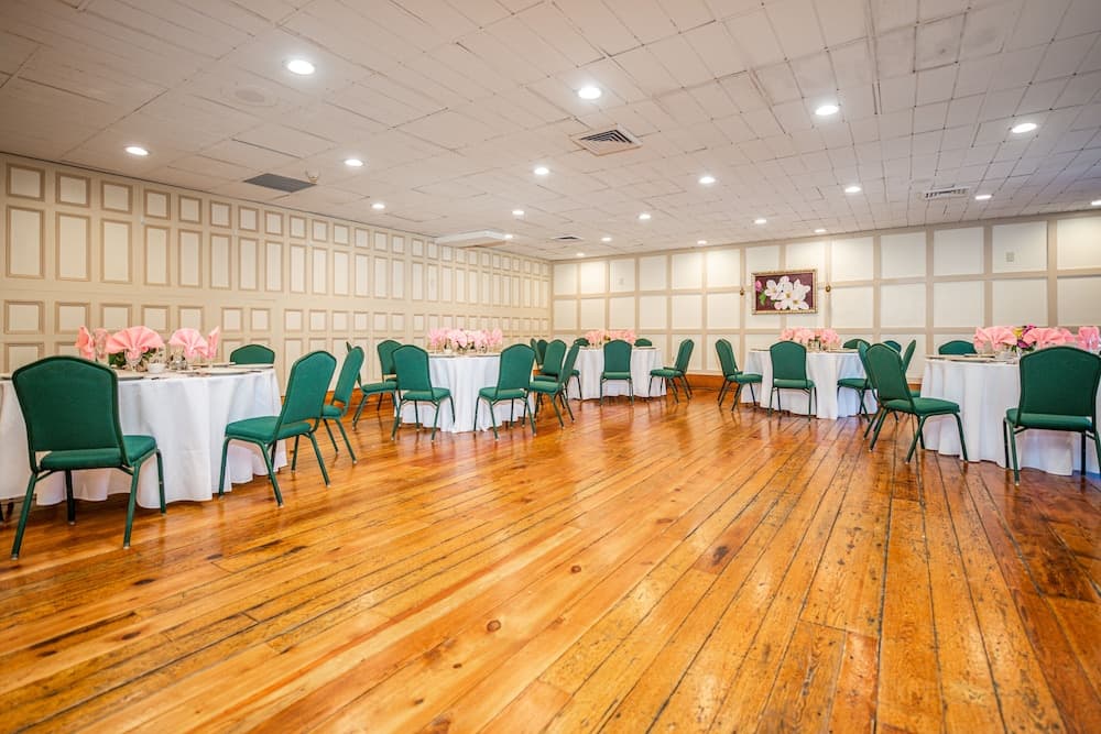 Wayside Inn gallery photo in Middletown, VA — image 116