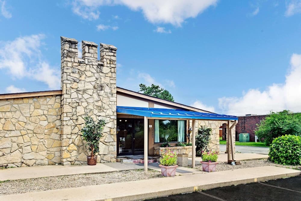 Knights Inn Indianapolis — hotel in Indianapolis, Indiana