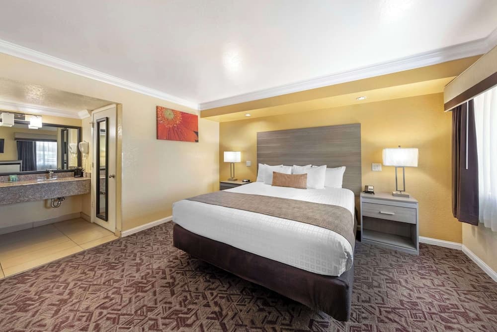 Best Western Hanford Inn gallery photo in Hanford, CA — image 28