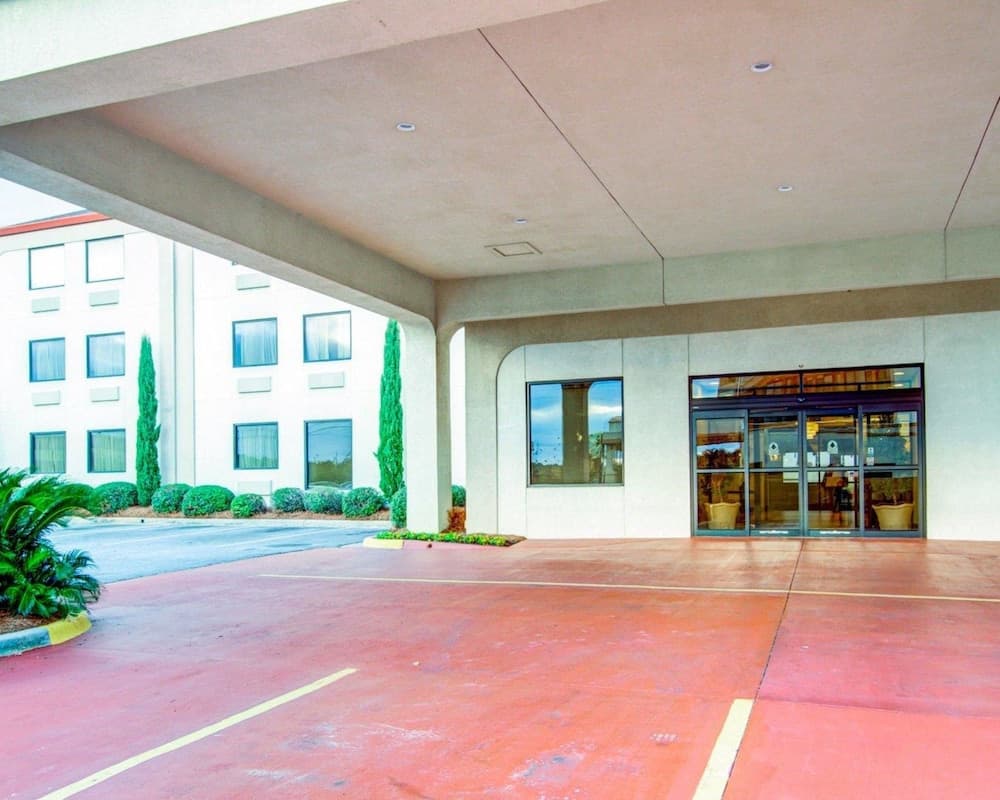 Comfort Inn Columbus near Fort Benning featured exterior or lobby in Columbus, GA — similar hotel