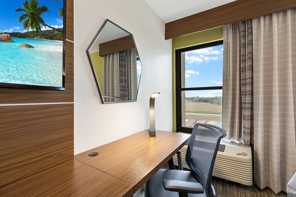 Holiday Inn Express Harlingen by IHG gallery photo in Harlingen, TX — image 24