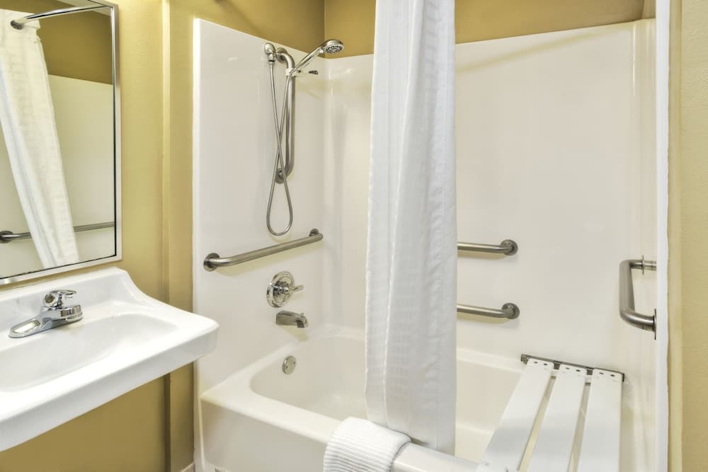Candlewood Suites Killeen - Fort Hood Area by IHG gallery photo in Killeen, TX — image 15