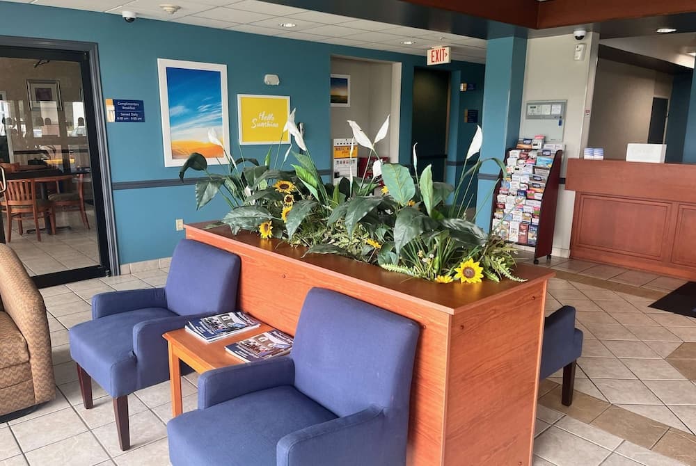 Days Inn & Suites by Wyndham Seaford gallery photo in Seaford, DE — image 15