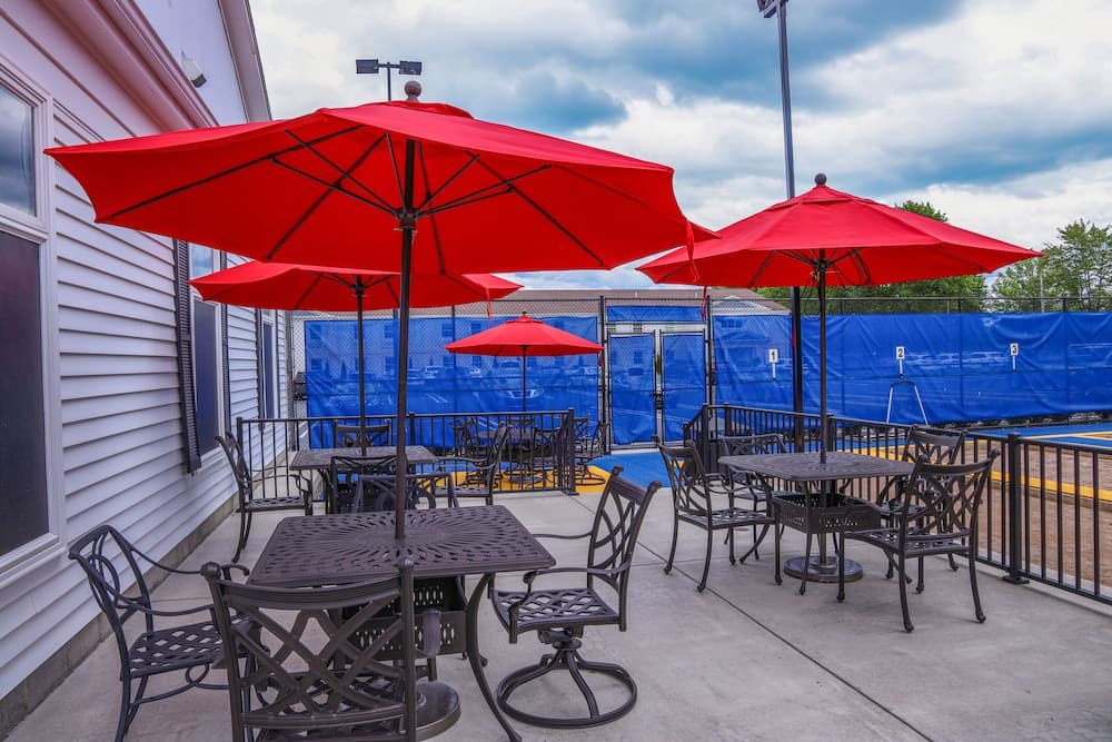 The Grand Resort gallery photo in Warren, OH — image 100