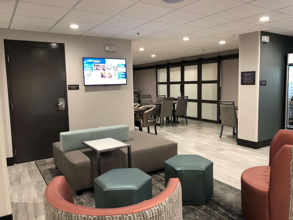 Best Western Lexington Inn property views in Lexington, KY — gallery photo 3