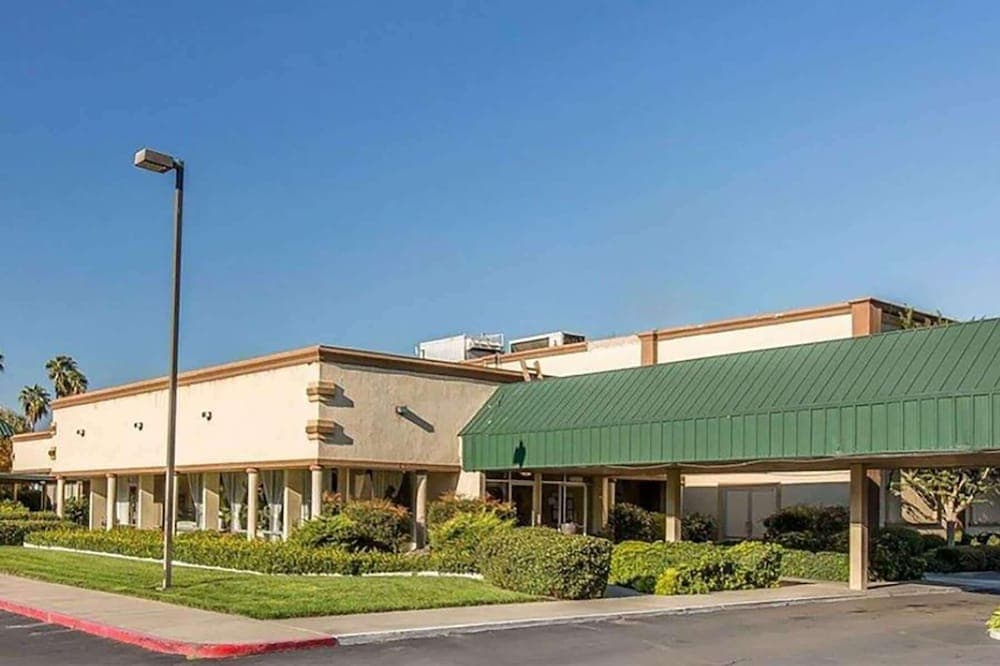 Stockton Inn gallery photo in Stockton, CA — image 24