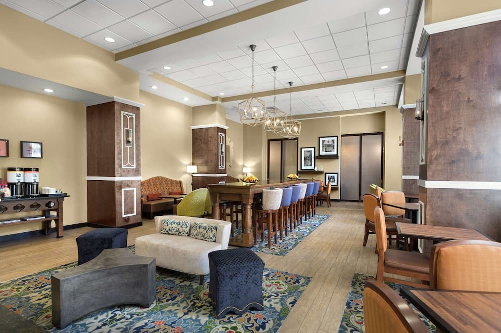 Hampton Inn Charlotte-Belmont at Montcross gallery photo in Belmont, NC — image 8