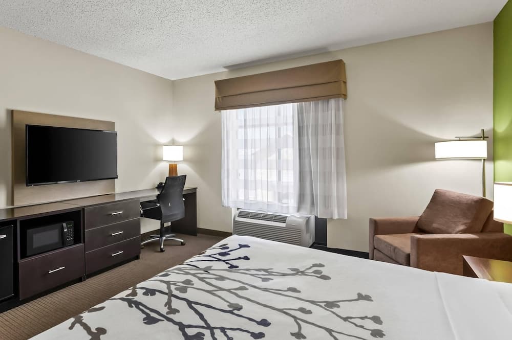 Sleep Inn & Suites Dripping Springs - Austin Area gallery photo in Dripping Springs, TX — image 47