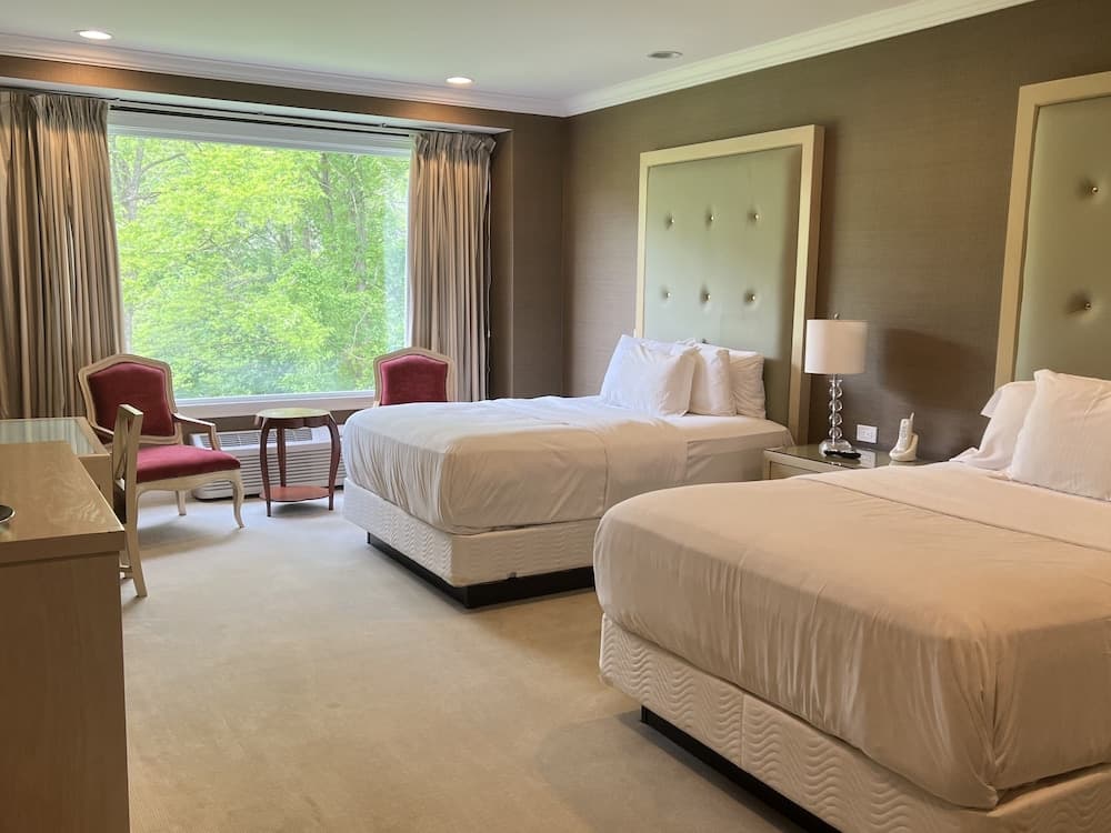 Rocky River Inn property views in New Milford, CT — gallery photo 3