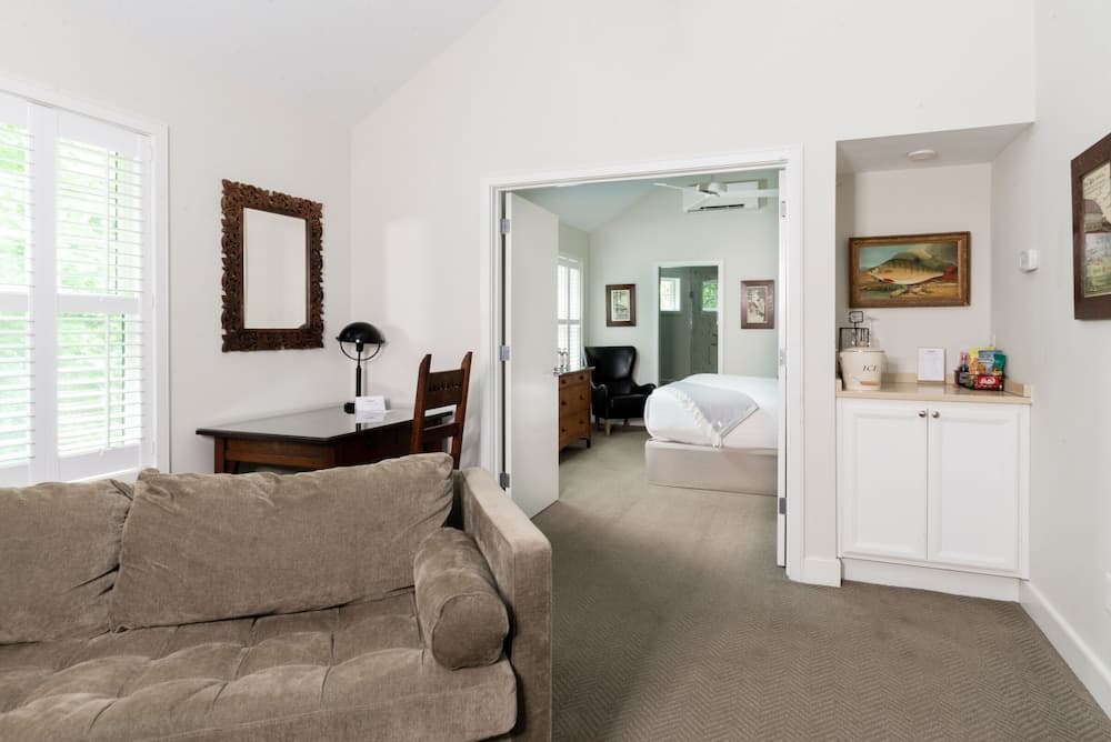 Briar Barn Inn gallery photo in Rowley — image 53