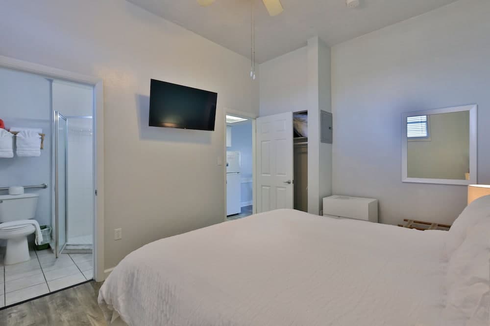 Coastal Waters Inn property views in New Smyrna Beach, FL — gallery photo 3
