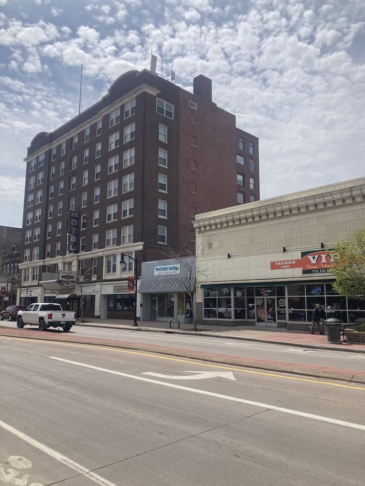 The Androy Hotel - Superior Duluth gallery photo in Superior, WI — image 7