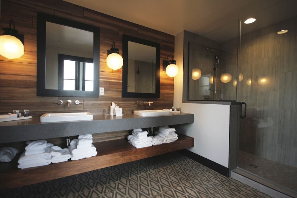 Hotel Vandivort gallery photo in Springfield, MO — image 49