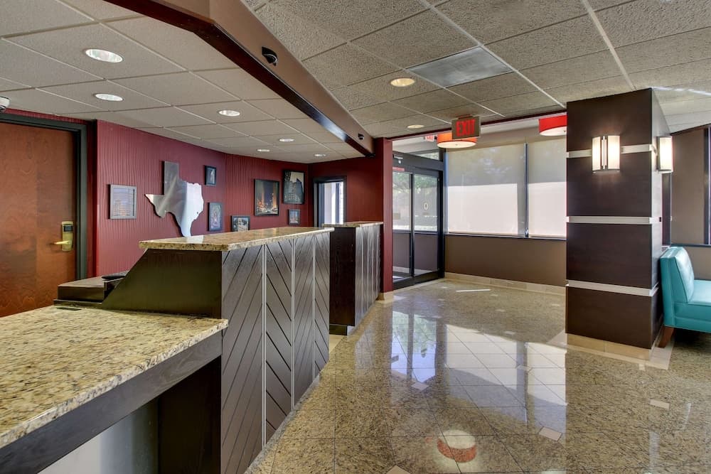 Heritage Inn Suites Houston/Sugar Land, Trademark by Wyndham gallery photo in Sugar Land, TX — image 14