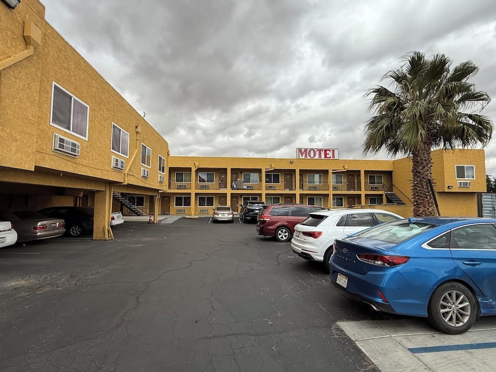 New Budget Inn gallery photo in Victorville, CA — image 22