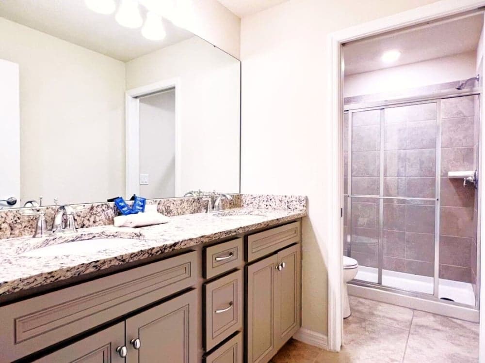 Tempo Trek Lodgings gallery photo in Davenport, FL — image 11