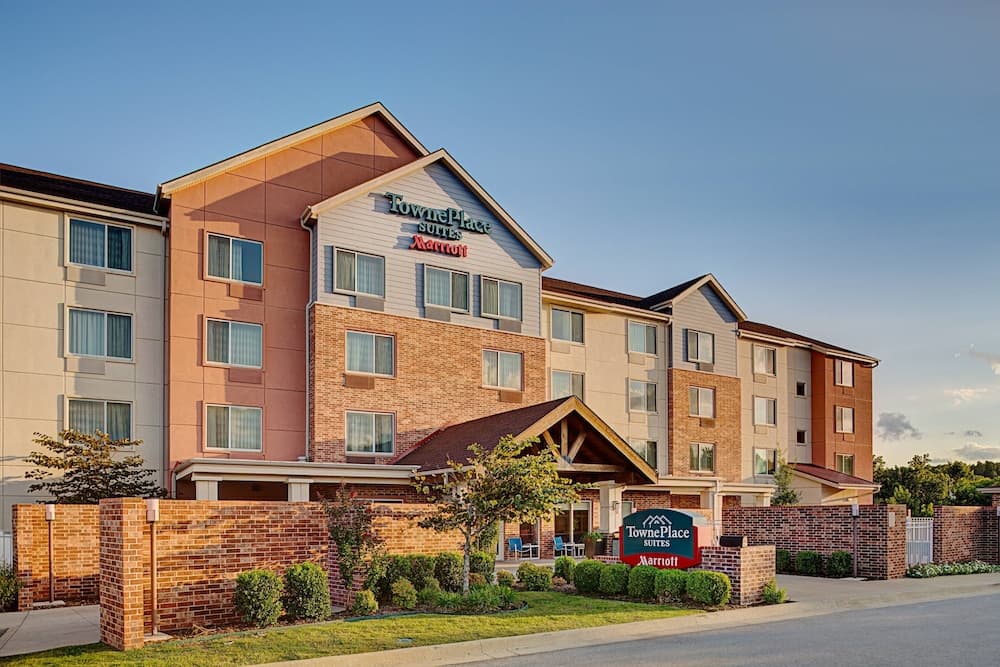 TownePlace Suites by Marriott Fayetteville North featured exterior or lobby in Springdale, AR — similar hotel