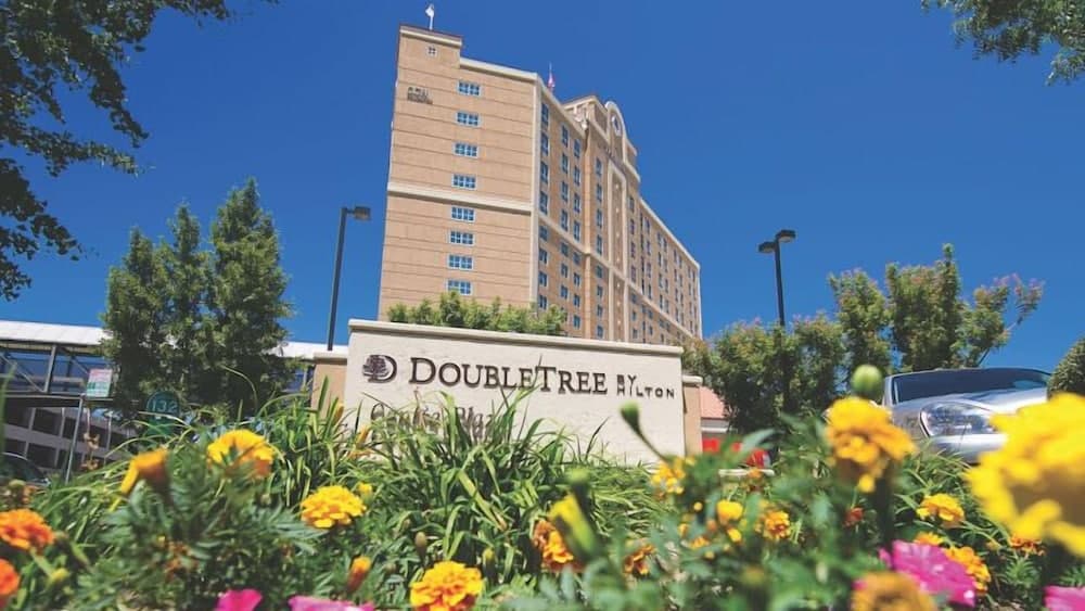 DoubleTree by Hilton Hotel Modesto gallery photo in Modesto, CA — image 38