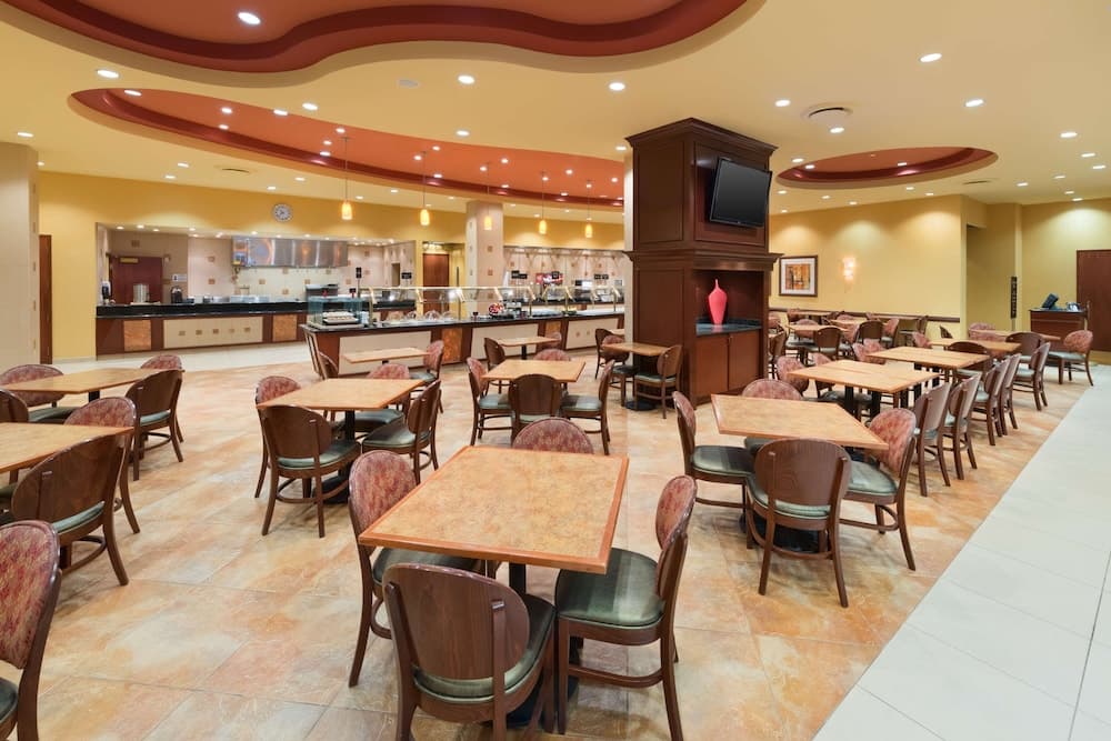 Embassy Suites by Hilton Nashville SE Murfreesboro gallery photo in Murfreesboro, TN — image 48