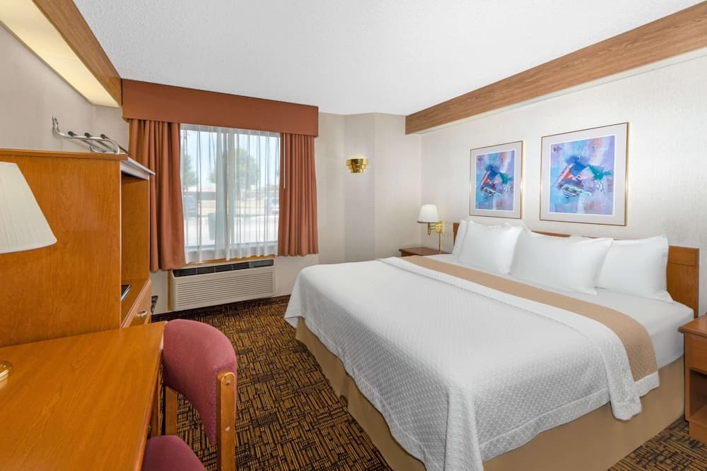 Days Inn by Wyndham Liberal KS property views in Liberal, KS — gallery photo 3