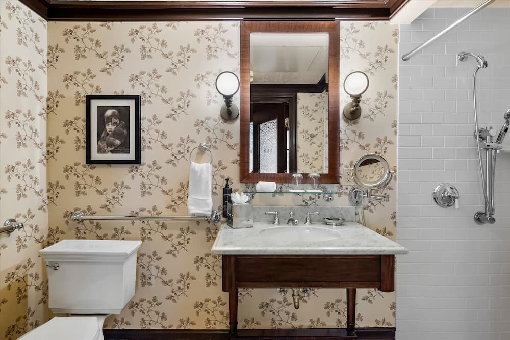 The Arctic Club Seattle property views in Seattle, WA — gallery photo 3
