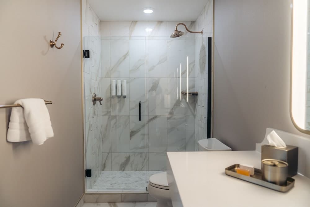 The Olive Ann Hotel, Grand Forks, a Tribute Portfolio Hotel interior in Grand Forks, ND — gallery photo 2