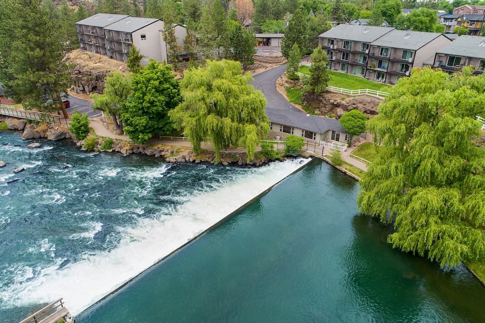 Bend Riverside Rentals — hotel in Bend, Oregon