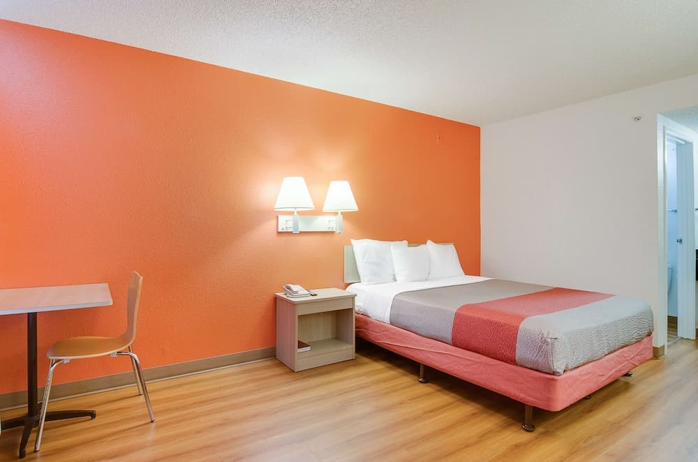 Motel 6 Tacoma, WA - South gallery photo in Tacoma, WA — image 9