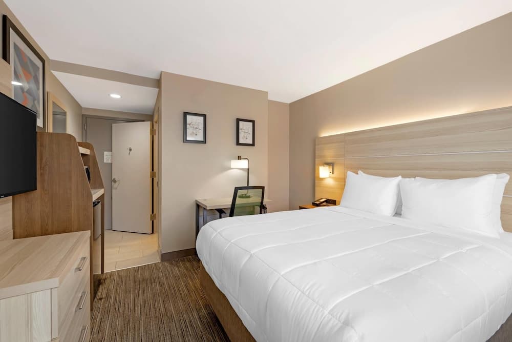 Country Inn & Suites by Radisson, Staten Island gallery photo in Staten Island, NY — image 33