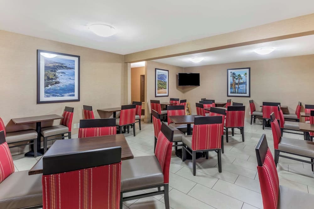 Comfort Inn Escondido San Diego North County gallery photo in Escondido, CA — image 15