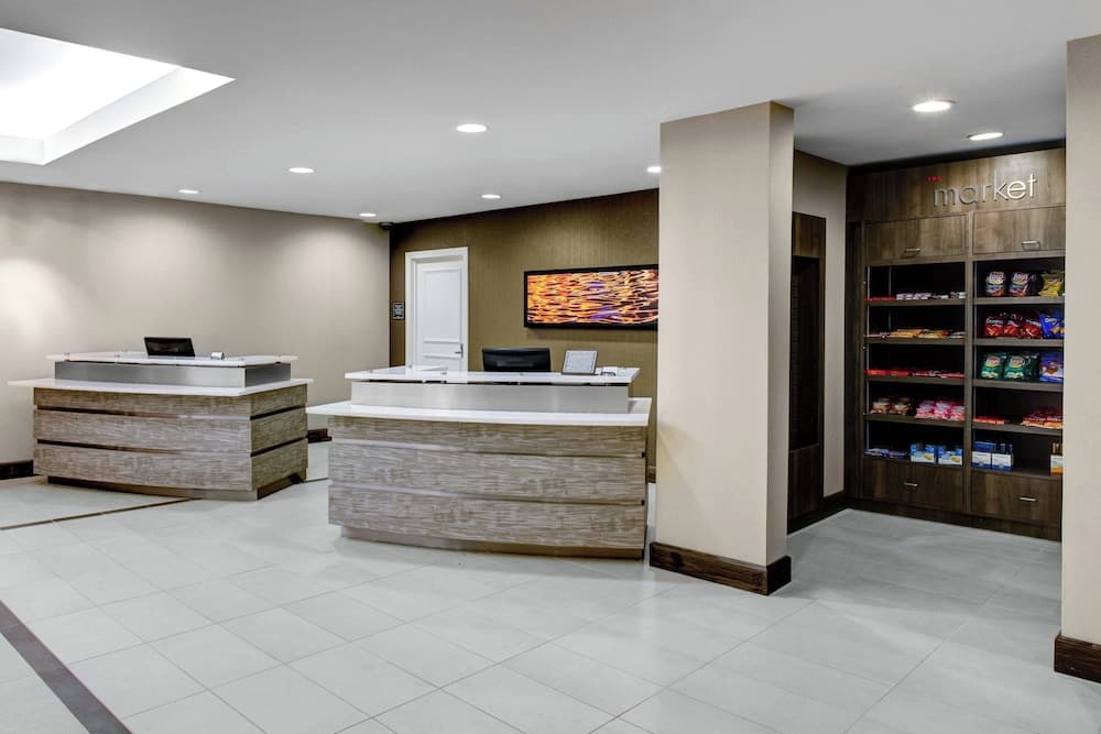 Residence Inn by Marriott Atlanta Midtown/Peachtree at 17th interior in Atlanta, GA — gallery photo 2