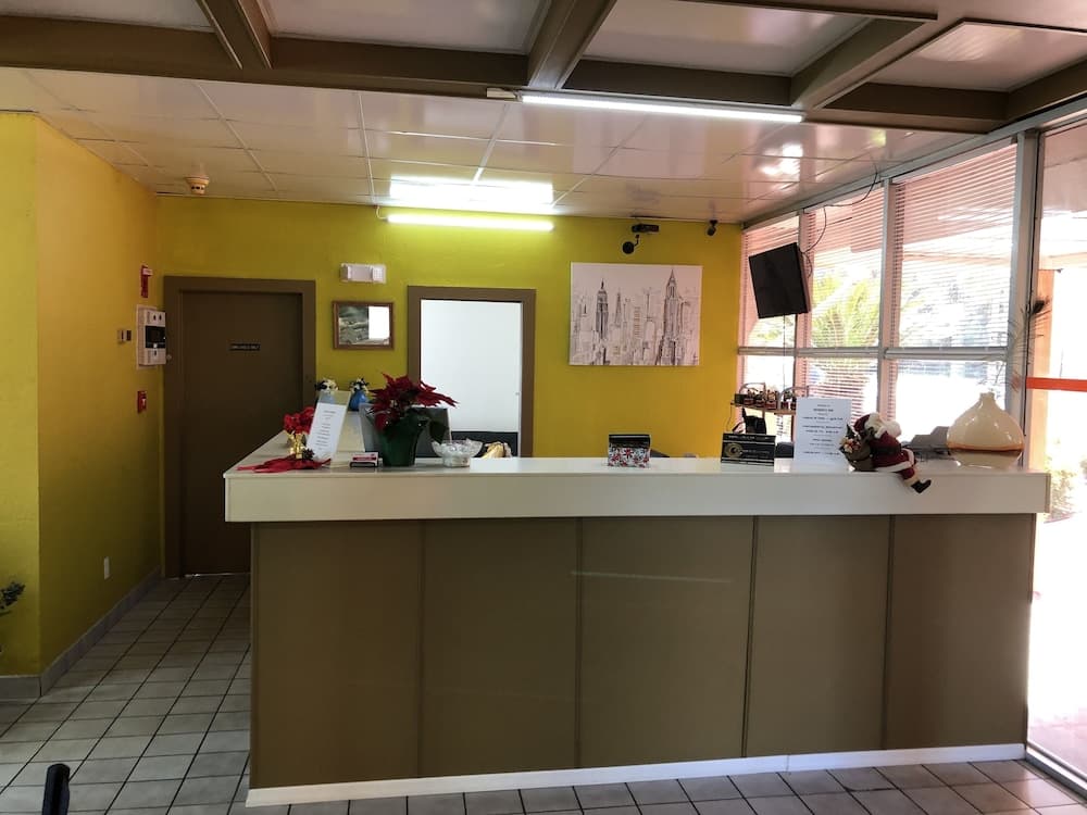 Regency Inn property views in Perry, FL — gallery photo 3