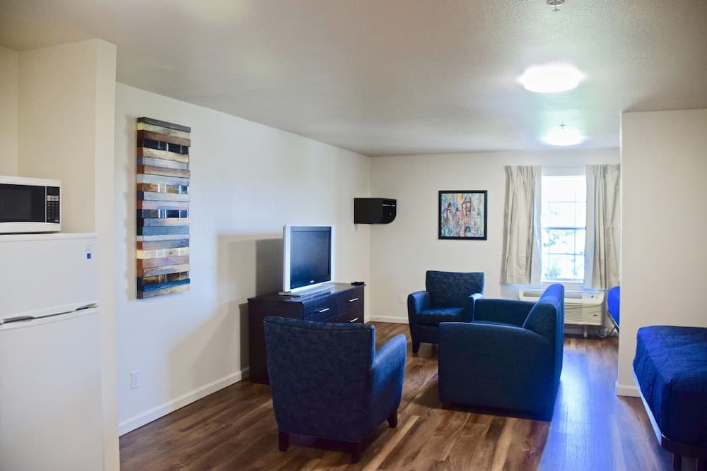 Stay Plus Extended Stay Suites interior in Auburn, AL — gallery photo 2