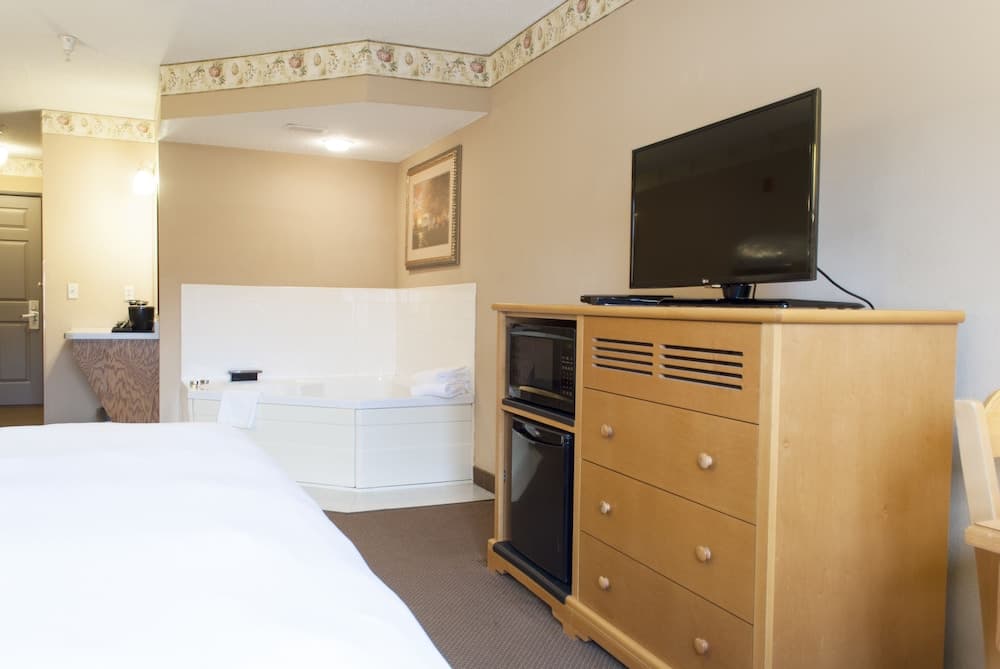 Country Inn & Suites by Radisson, Cedar Falls, IA gallery photo in Cedar Falls, IA — image 12