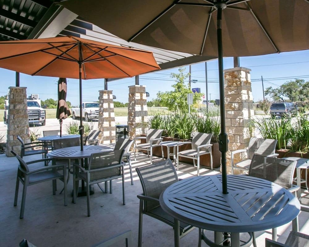 Sleep Inn & Suites Dripping Springs - Austin Area gallery photo in Dripping Springs, TX — image 31