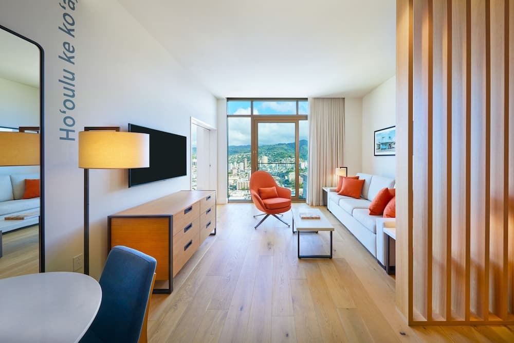 Renaissance Honolulu Hotel & Spa property views in Honolulu, HI — gallery photo 3