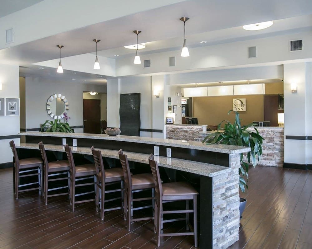 Sleep Inn & Suites Round Rock - Austin North interior in Round Rock, TX — gallery photo 2