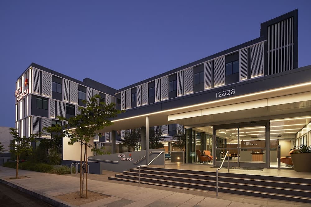 Hotel Mariposa Los Angeles featured exterior or lobby in Valley Village, CA — similar hotel