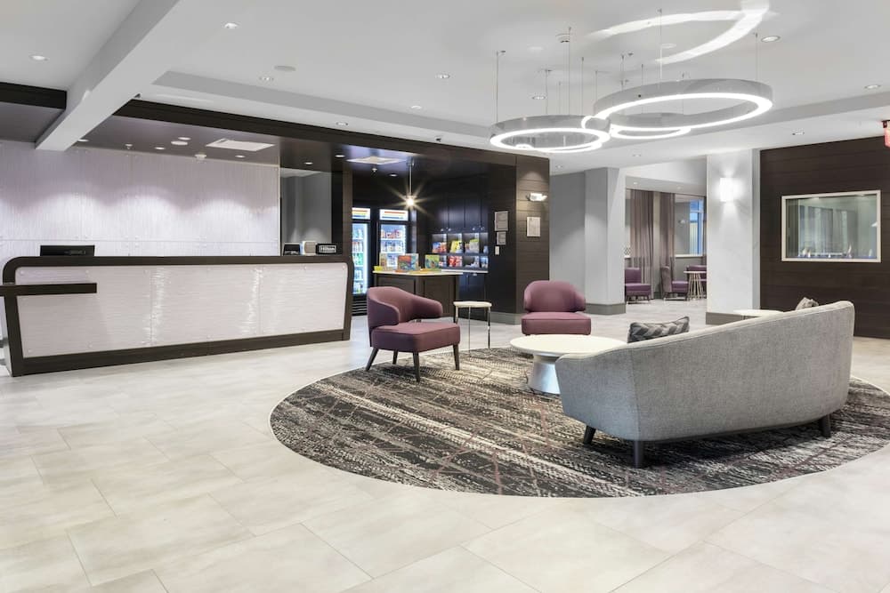 Homewood Suites by Hilton Largo/Washington, D.C. interior in Upper Marlboro, MD — gallery photo 2
