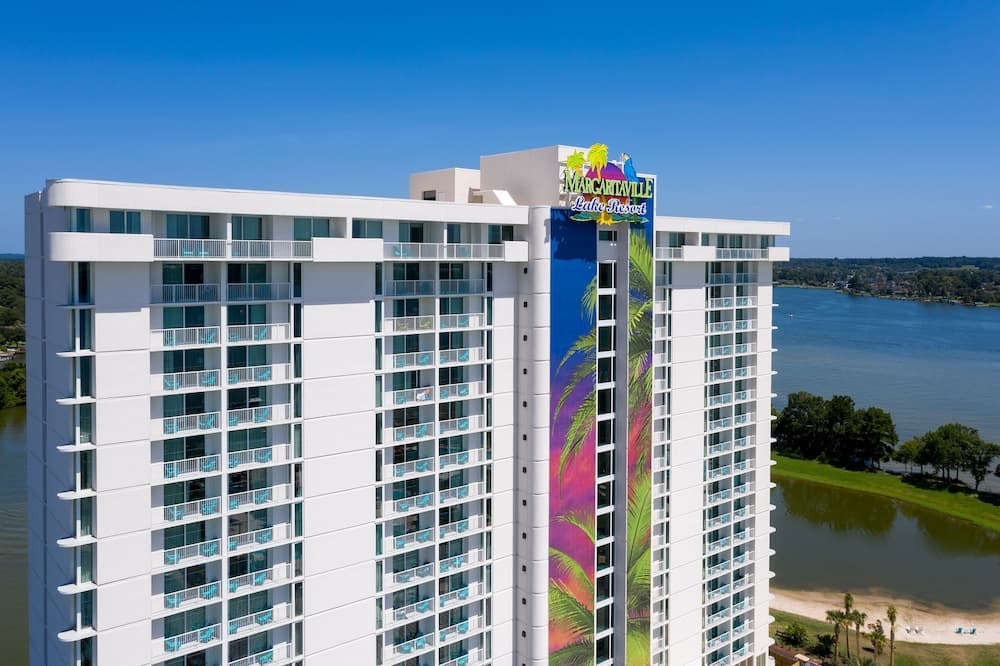 Margaritaville Lake Resort, Lake Conroe/Houston property views in Montgomery, TX — gallery photo 3