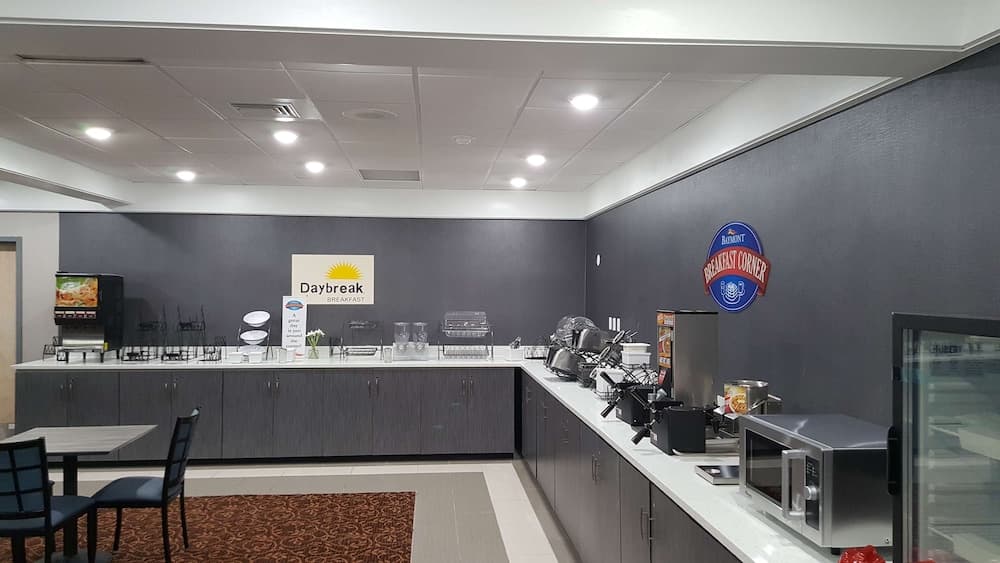 Baymont Inn & Suites Grand Rapids Near Downtown — hotel in Grand Rapids, Michigan