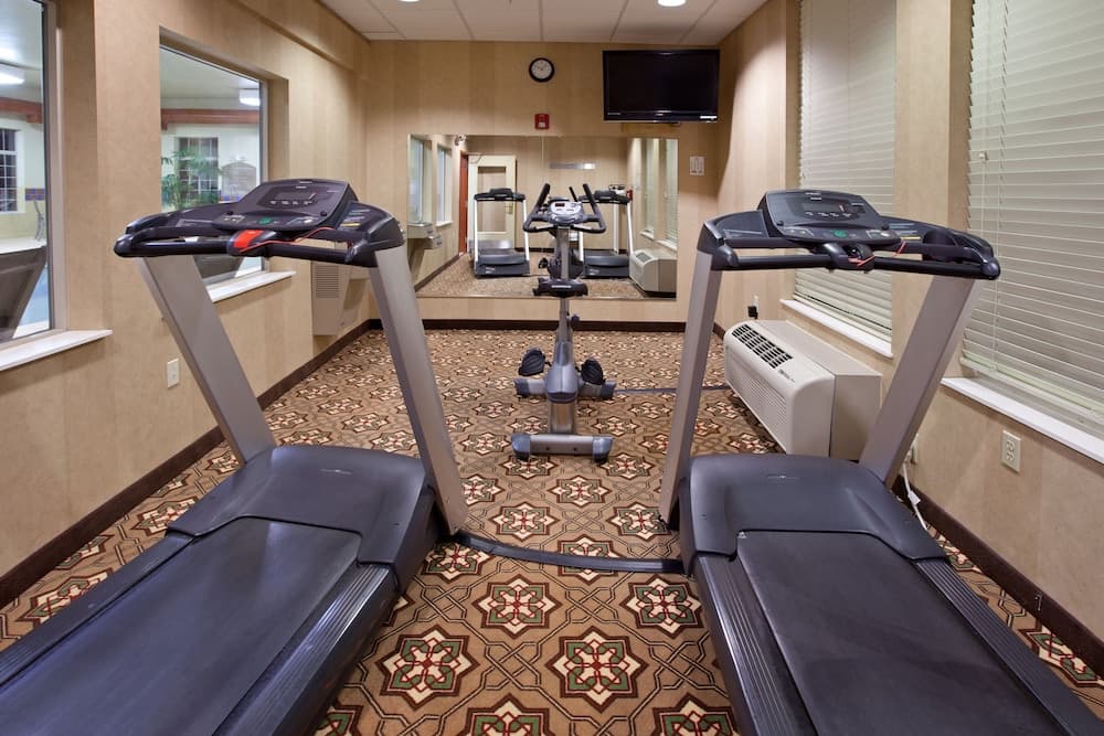 Holiday Inn Express Lebanon by IHG interior in Lebanon, IN — gallery photo 2