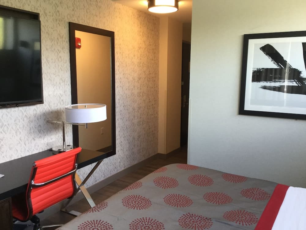 Ramada by Wyndham Bronx Terminal gallery photo in Bronx, NY — image 11
