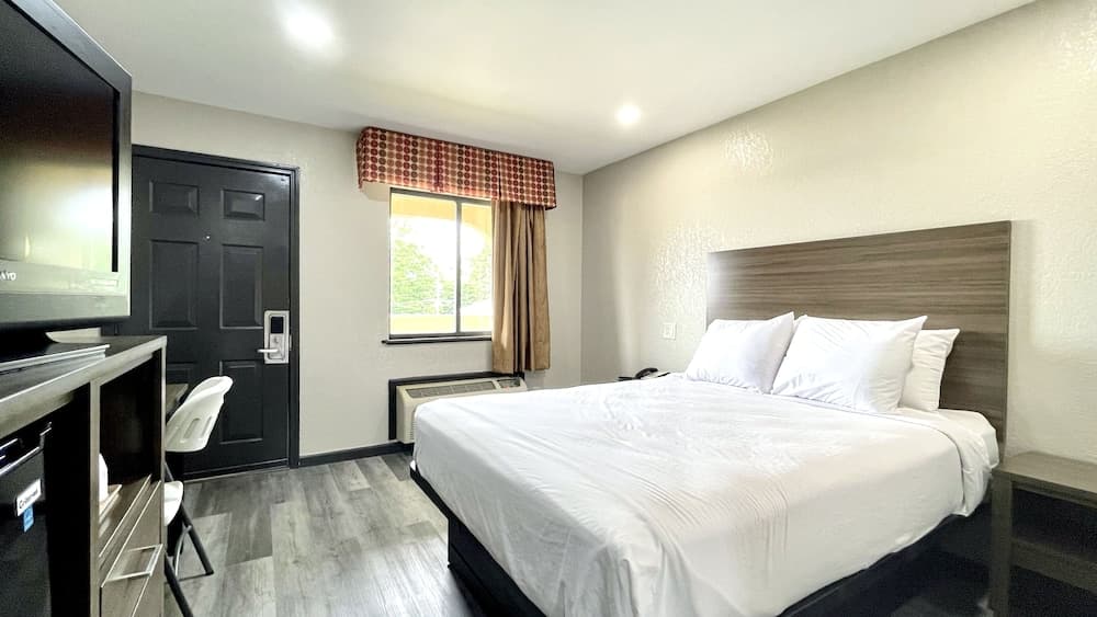 Best Value Inn gallery photo in Bloomington, IN — image 7