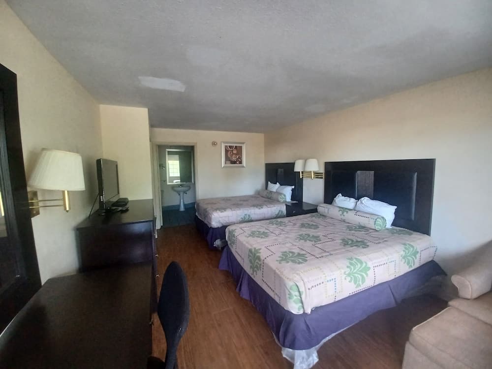 Executive Inn Port Lavaca by OYO property views in Port Lavaca, TX — gallery photo 3