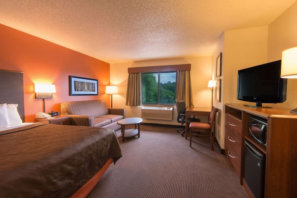 AmericInn by Wyndham Minocqua featured exterior or lobby in Minocqua, WI — similar hotel