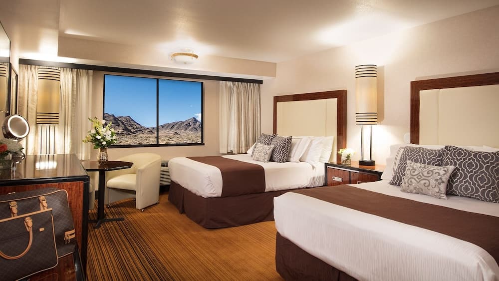 Rainbow Hotel Casino by Peppermill Resorts property views in West Wendover, NV — gallery photo 3