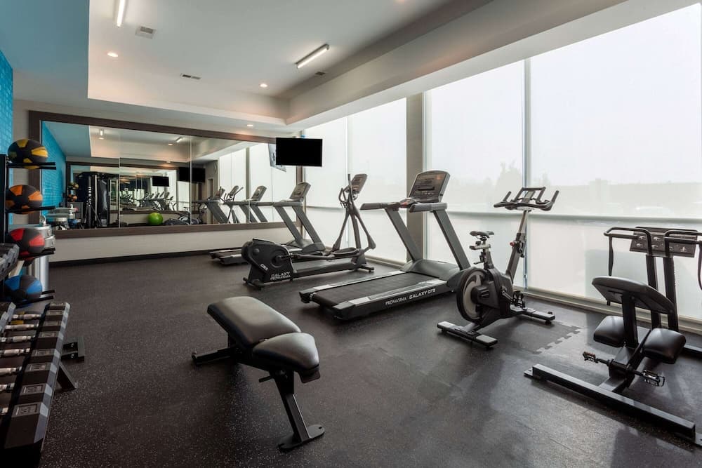 La Quinta Inn & Suites by Wyndham Shorewood gallery photo in Joliet, IL — image 33
