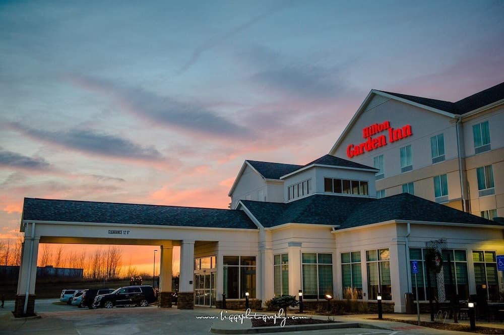 Hilton Garden Inn Cedar Falls featured exterior or lobby in Cedar Falls, IA — similar hotel