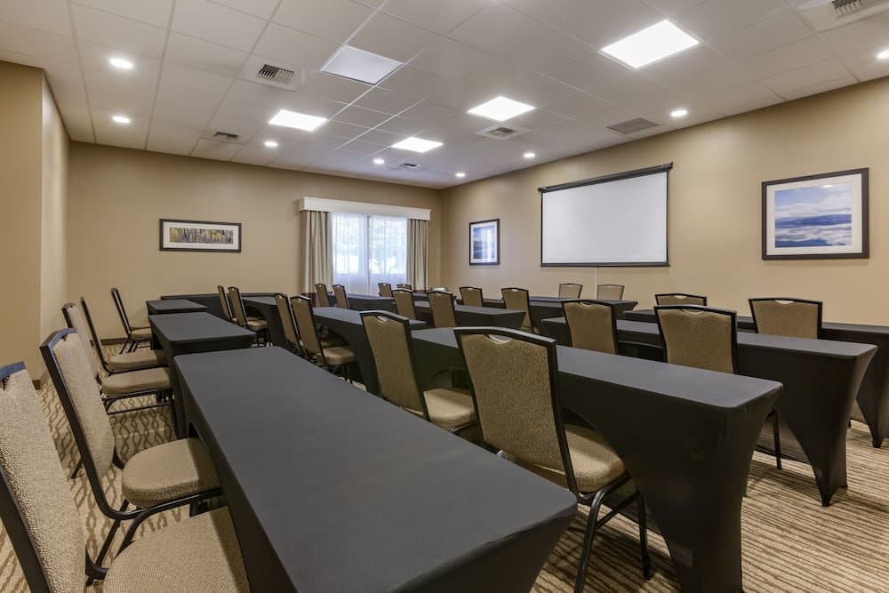 Comfort Inn & Suites Coeur d'Alene gallery photo in Coeur d'Alene, ID — image 10